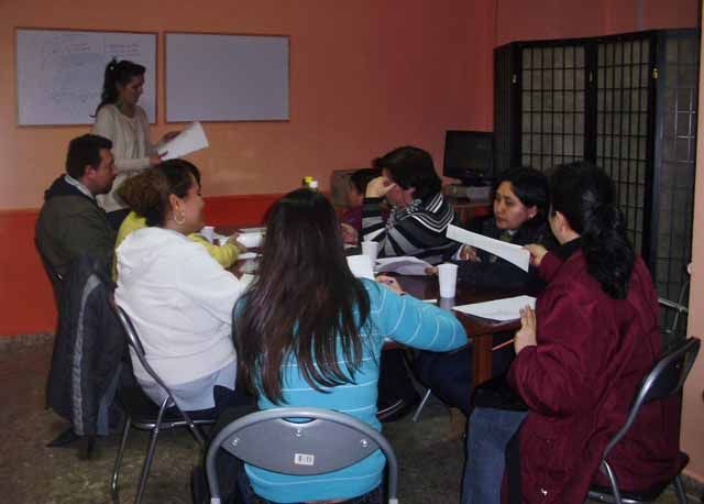 Clausura de los talleres de inglés básico en Mundo Solidario