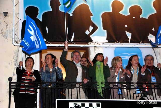 El Partido Popular también gana las elecciones en Linares