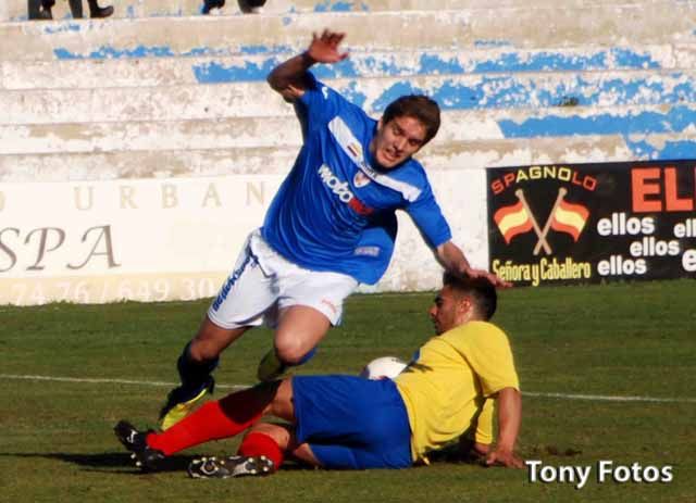 El Linares Deportivo no encuentra rival