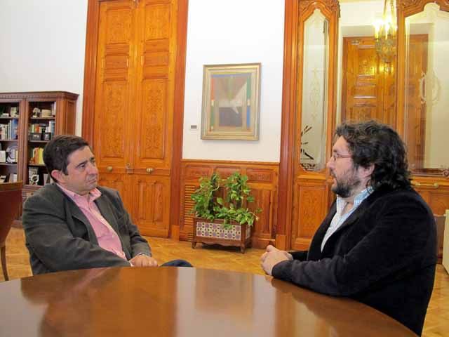 El gerente de Fundación Ángaro se reúne con el presidente de la Diputación Provincial de Jaén