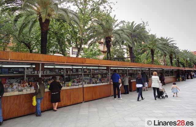 Arranca la Feria del Libro de Linares 2012