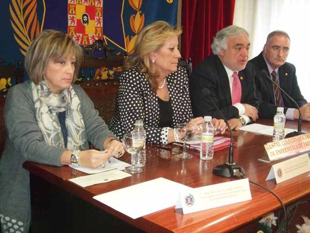 El Colegio de Enfermería de Jaén solicita una matrona por cada centro de salud