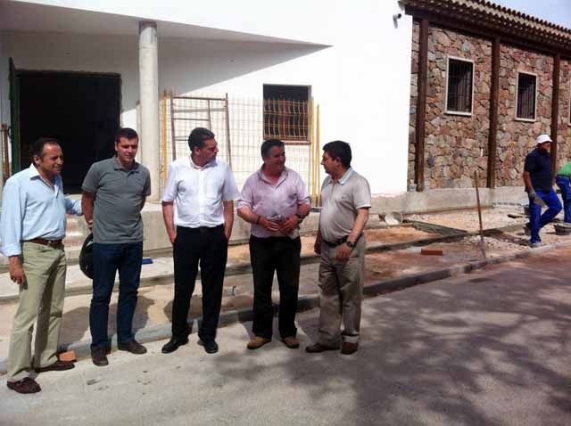 La Diputación mejora la carretera entre las poblaciones de Rihornos y Cortijos Nuevos, en Segura