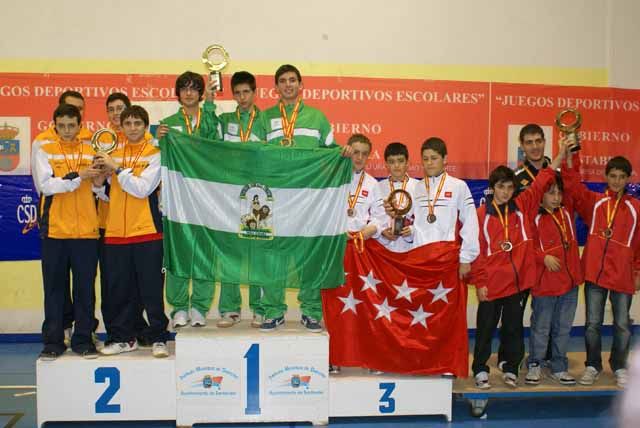 El linarense Alberto Aliaga campeón de España de tenis de mesa