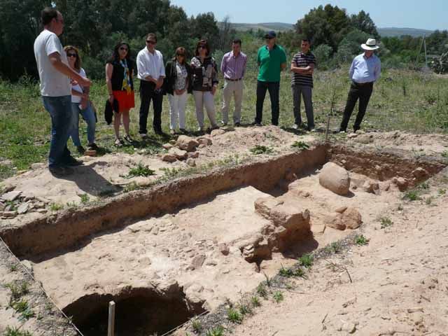 Las excavaciones del yacimiento arqueológico de Santa Potenciana en Villanueva de la Reina revelan un abundante material romano