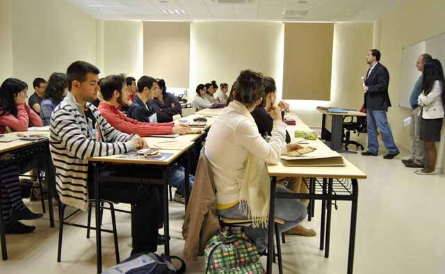 La Universidad de Jaén promueve la formación y participación en voluntariado ambiental