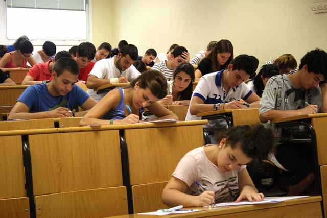 Comienzan las pruebas de la Selectividad en la EPSL