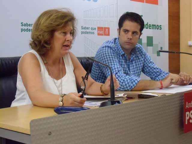 El PSOE inicia una campaña sobre los efectos de los recortes en la provincia de Jaén y acusa al Gobierno de Rajoy de «legislar contra los ciudadanos»