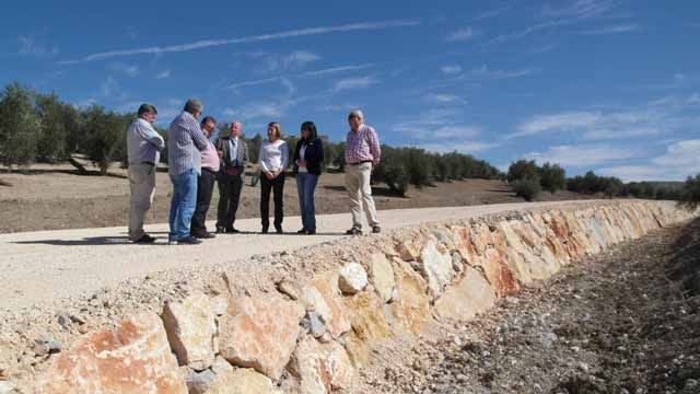 La Junta culmina la mejora de caminos rurales en Torredelcampo con una inversión de 235.000 euros dentro del Plan Encamina2