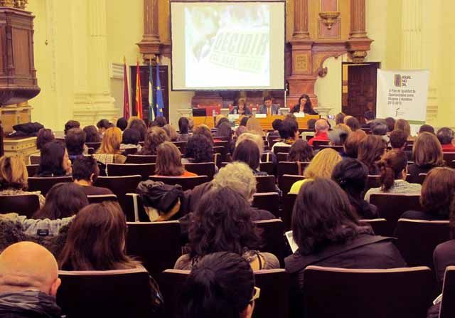 Francisco Reyes asegura que la Diputación seguirá situando la igualdad en el centro de sus políticas de presente y futuro