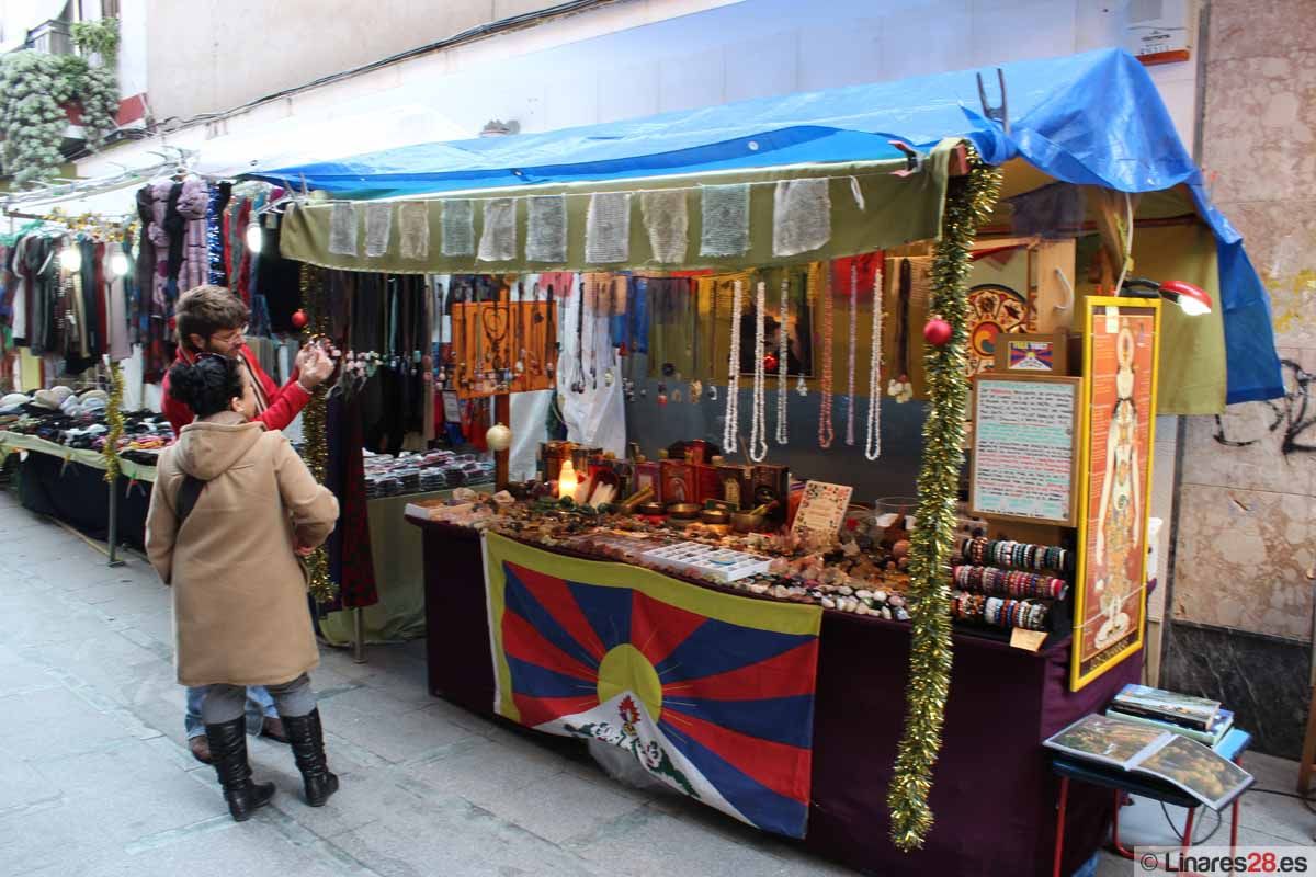 Linares vive una año más su Mercadillo Navideño