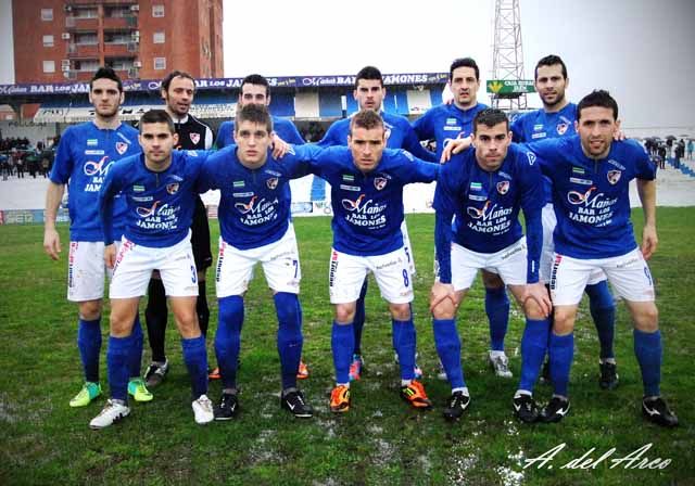 El Linares Deportivo de nuevo líder del grupo