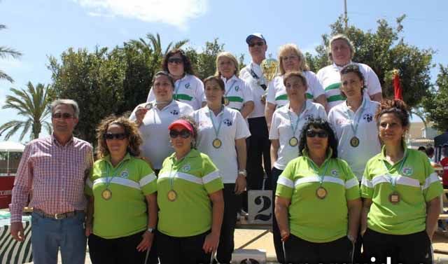 Las jugadoras del Club de Petanca Boliche Campeonas de Andalucía en «tripletas»