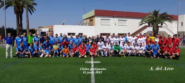 El «Veteranos de Valdebebas-Real Madrid» campeón del triangular de veteranos de Linares