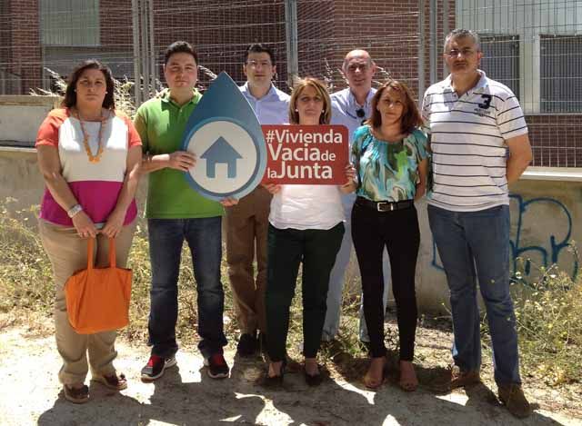 El Partido Popular lamenta que la Junta tenga viviendas vacías en Linares mientras que hay familias sin hogar