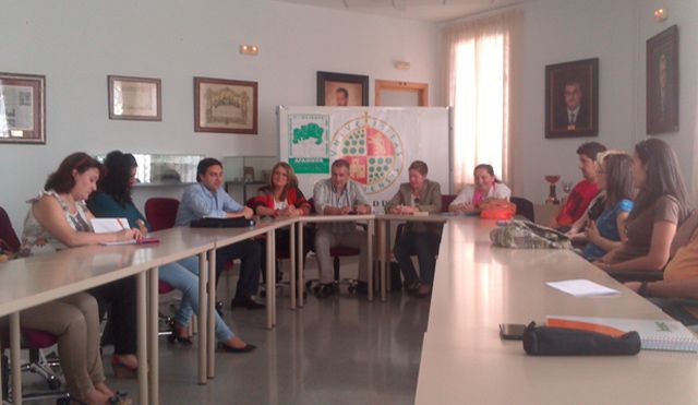 Afammer Linares clausura su curso de educación medioambiental