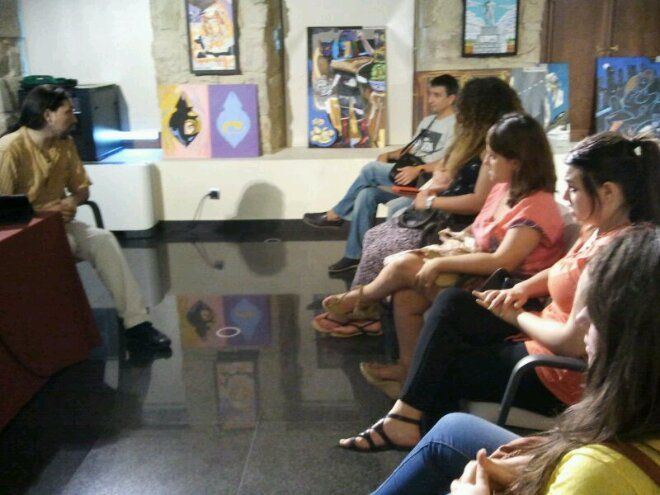 En estos momentos,  jornada de intermediación cultural en El Pósito