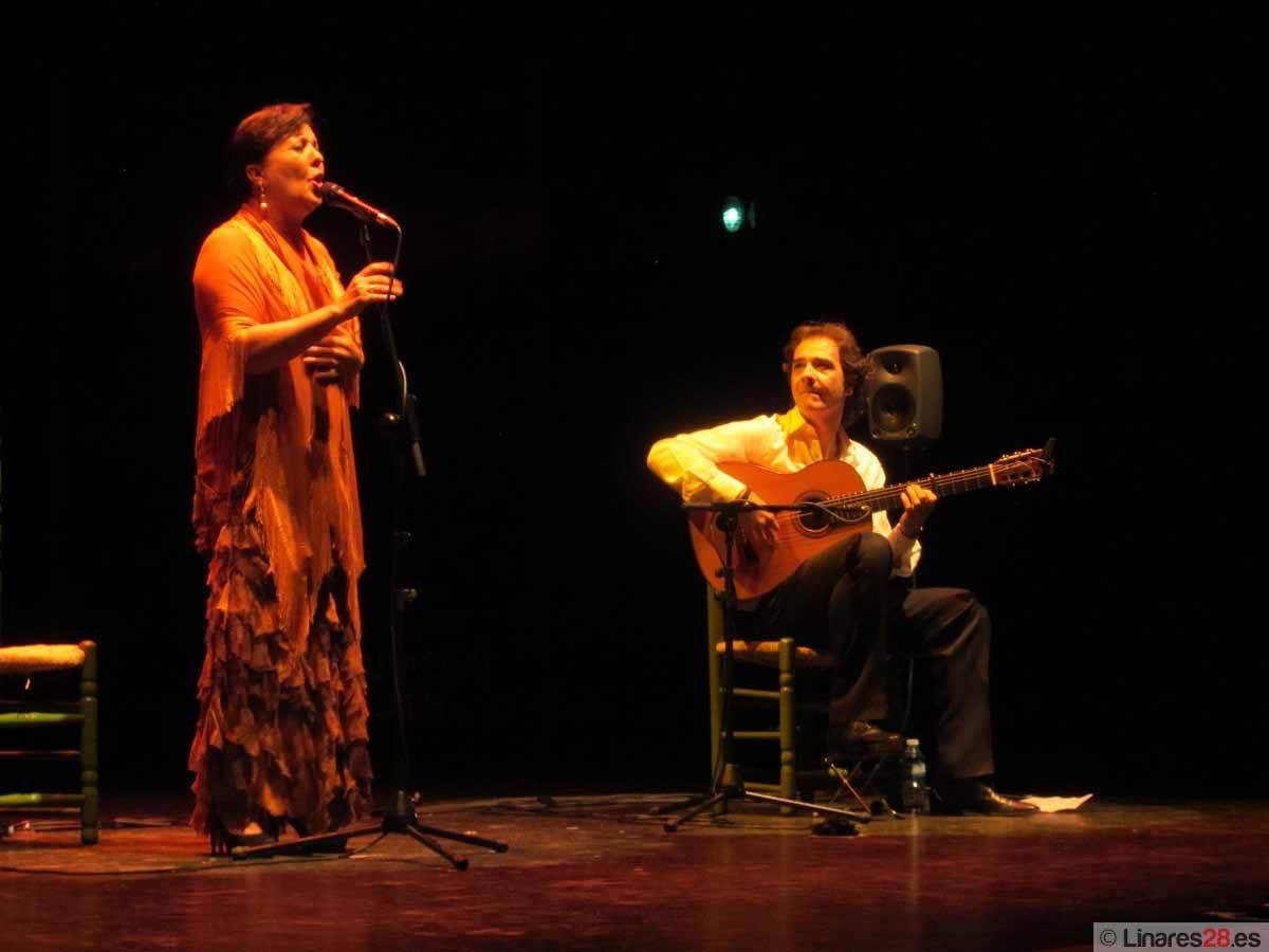 Manuel Domínguez se proclama ganador de la Final de Cantes Libres 2013