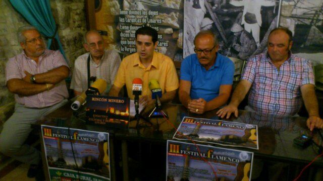 En estos momentos, presentación del III Festival Flamenco – Homenaje a los mineros