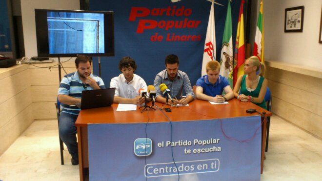 En estos momentos, rueda de prensa de NNGG del PP