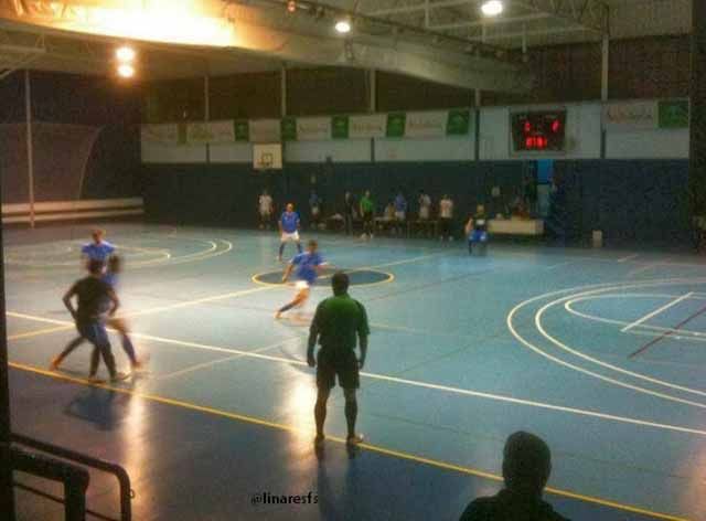 El Disalfrío Atlético Linares F.S. sigue líder con nueve puntos