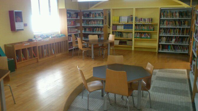 En estos momentos presentación de la nueva aula infantil de la Biblioteca Municipal