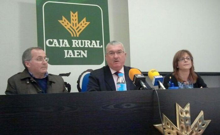 Firma de convenio entre la Asoc. Provincial de Parkinson y la Fundación Caja Rural