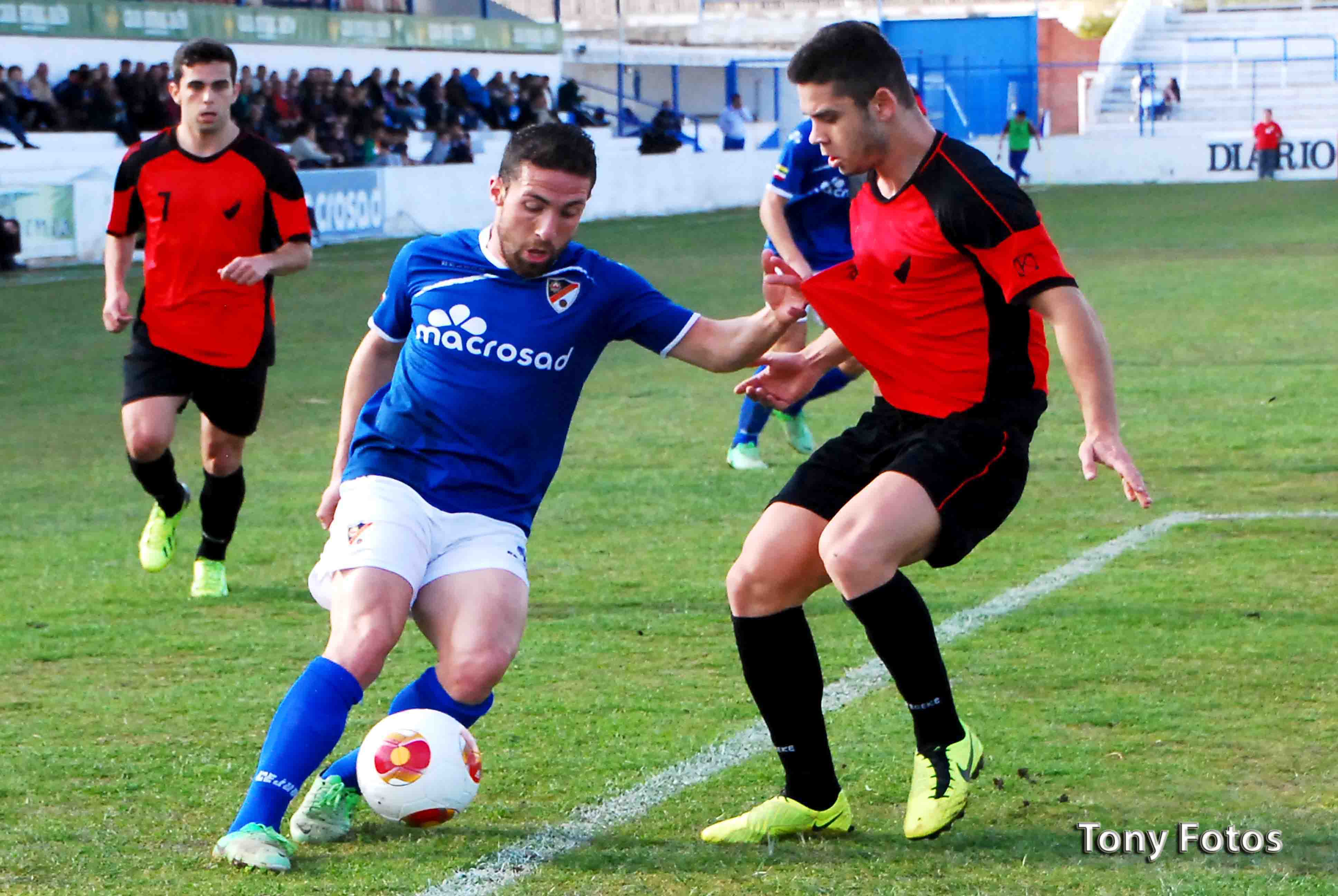 EL LINARES DEPORTIVO RECUPERA EL LIDERATO