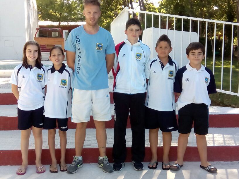 EL CDN LINARES EN EL CAMPEONATO ANDALUCIA DE JOVENES NADADORES