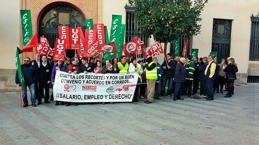 El PA se opone a la reducción de plantilla en la oficina de correos de linares