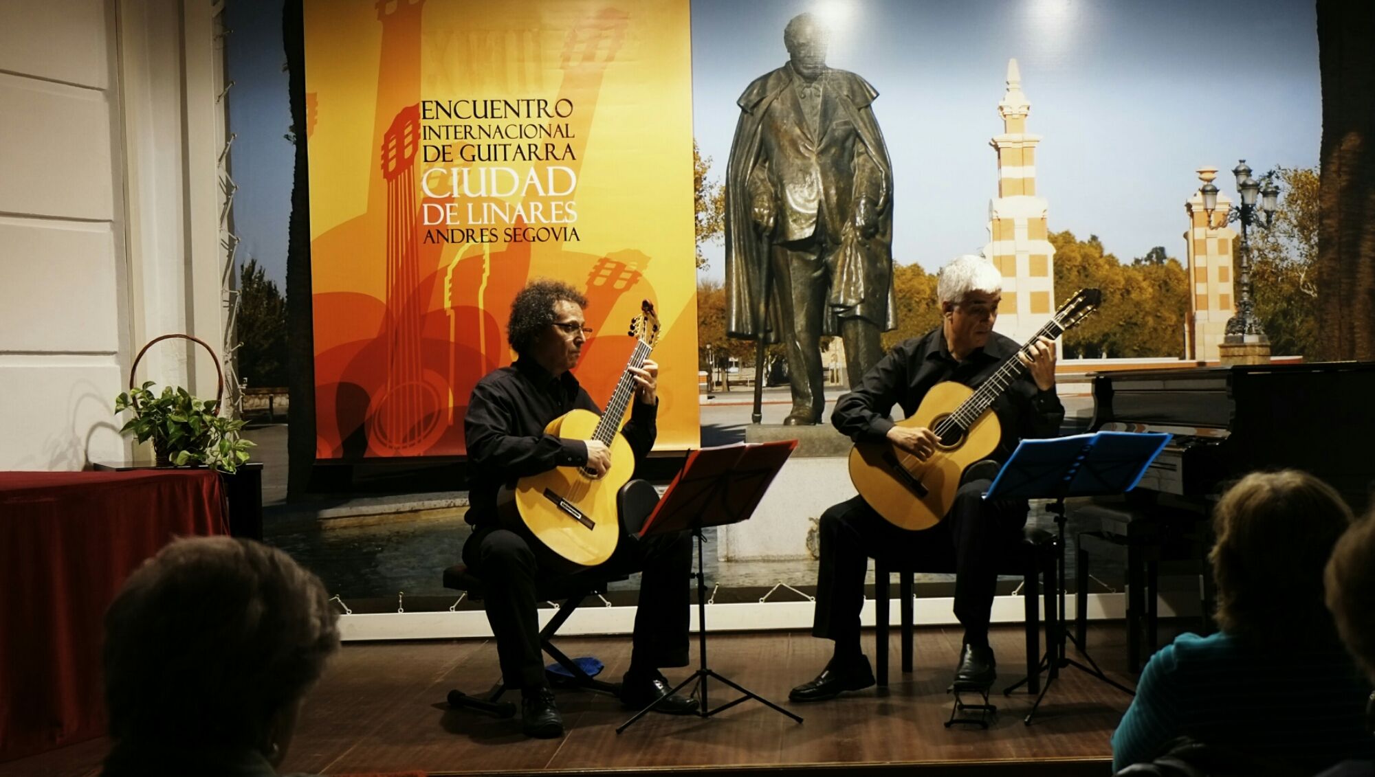 Comienza el Encuentro Internacional de Guitarra Ciudad de Linares