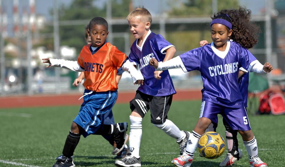 EL DEPORTE COMO INSTRUMENTO EFICAZ EN EL CONTEXTO DE LA DIVERSIDAD