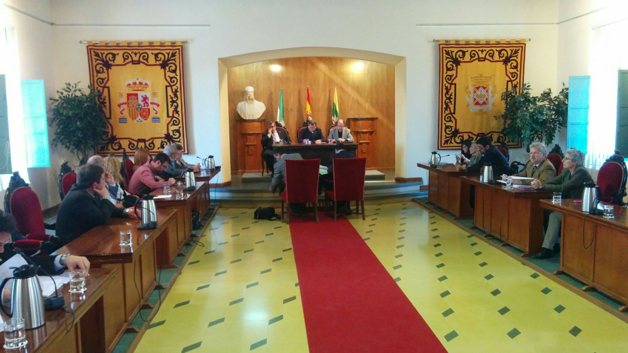 Comienza el Pleno del Ayuntamiento de Linares