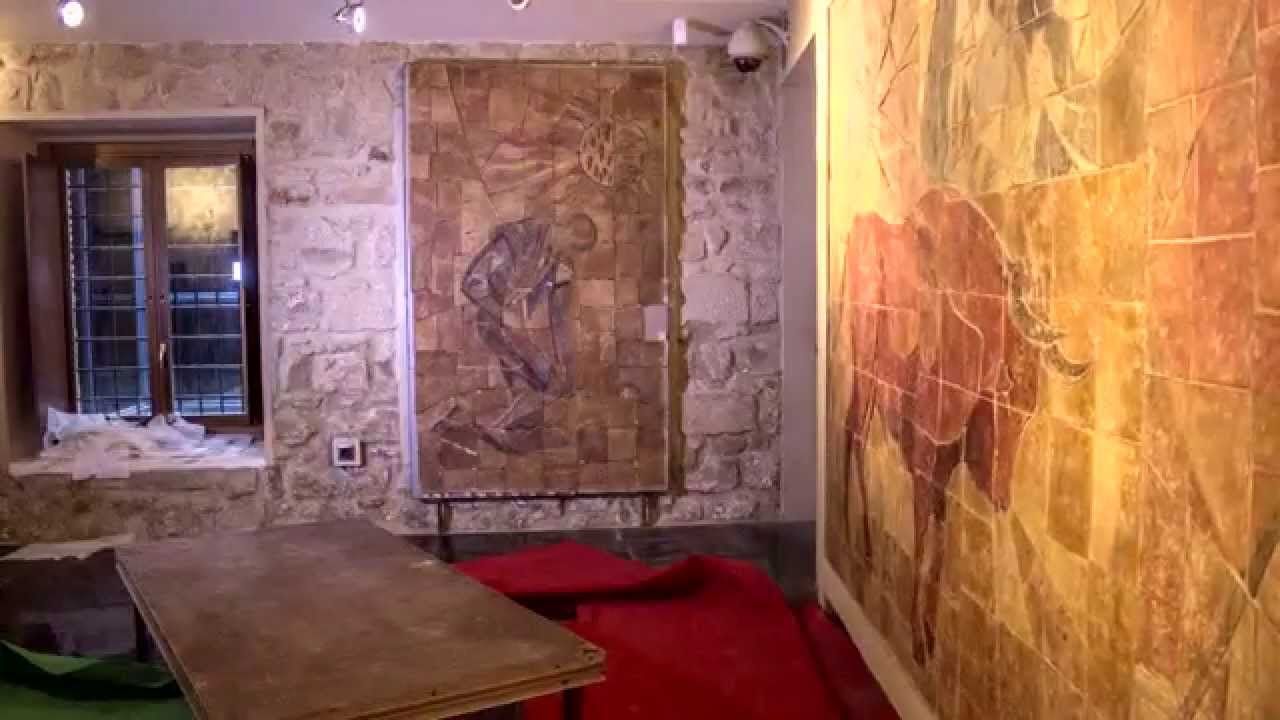 Proceso de restauración del mosaico de Francisco Baños «La Caída de Manolete»