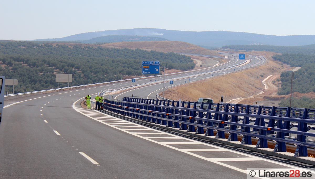 Marifrán Carazo reclama al Gobierno de España la construcción “urgente” de la autovía A-32