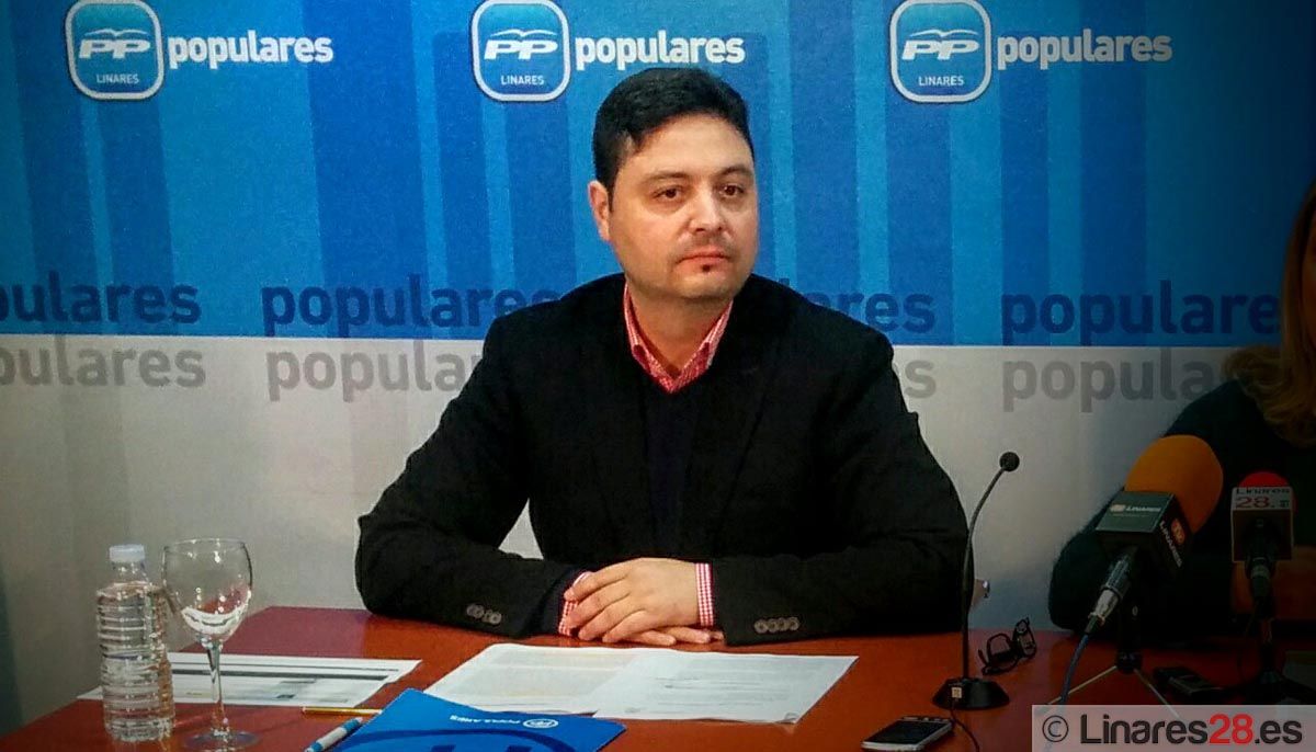 Polémica por la reacción en redes sociales al atentado de un concejal del PP de Linares