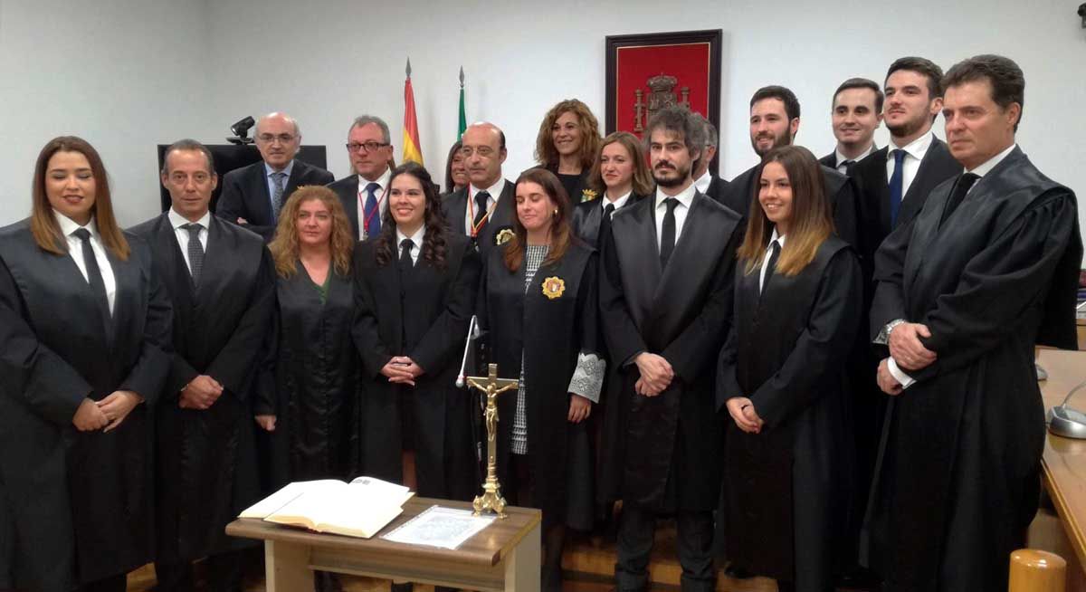 El Colegio de Abogados de Jaén organiza un encuentro con letrados en Linares