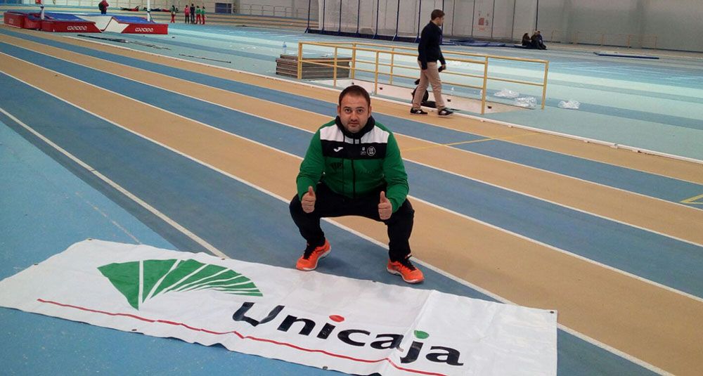 Carlos Hugo García participará  el  Campeonato de Andalucía Absoluto en Pista Cubierta en el Lanzamiento de Peso