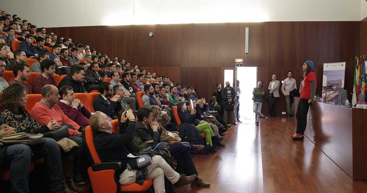 Conferencia del «hacker» Chema Alonso en la EPSL