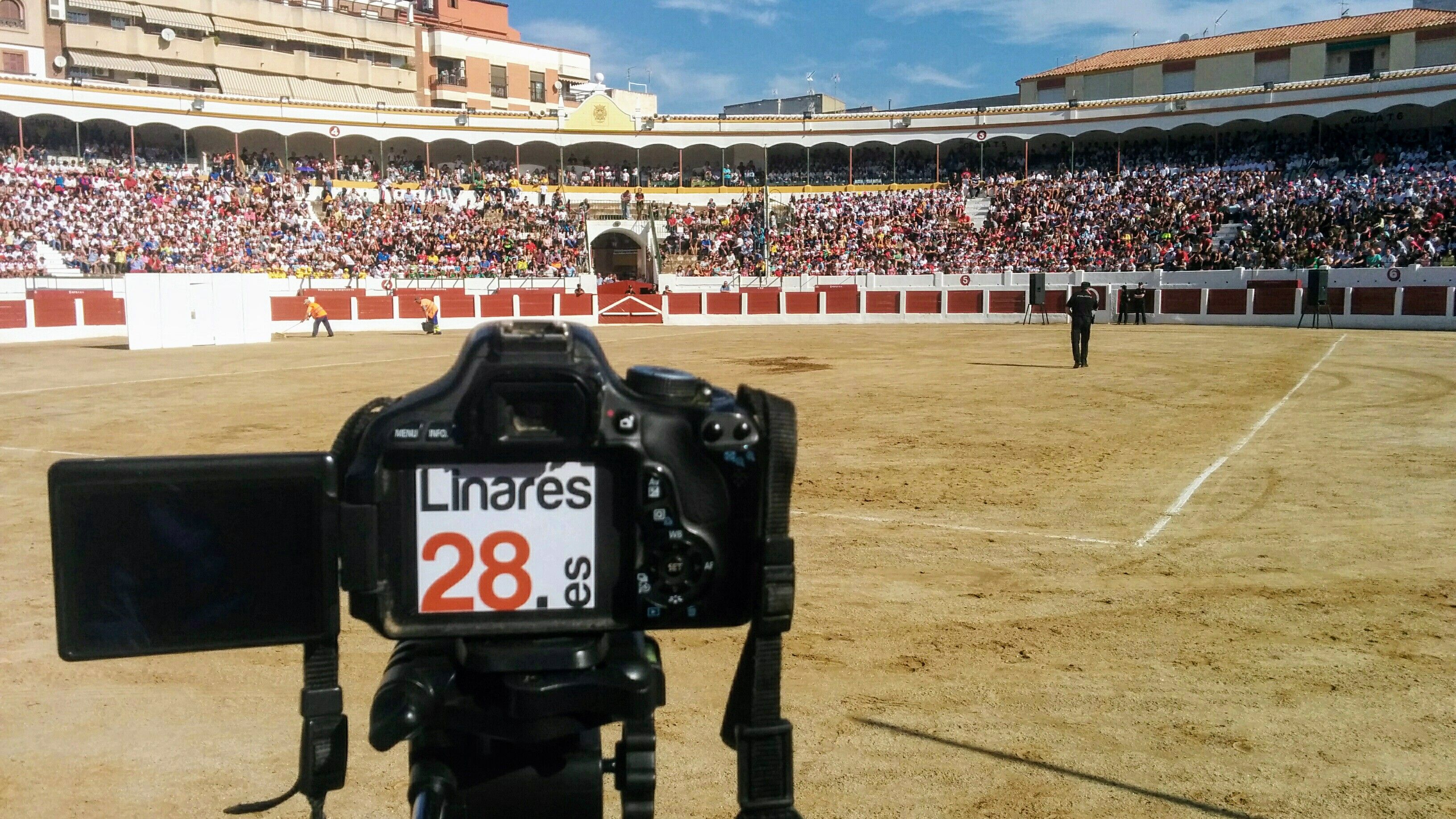 DIRECTO – Exhibición Policía Nacional en Linares