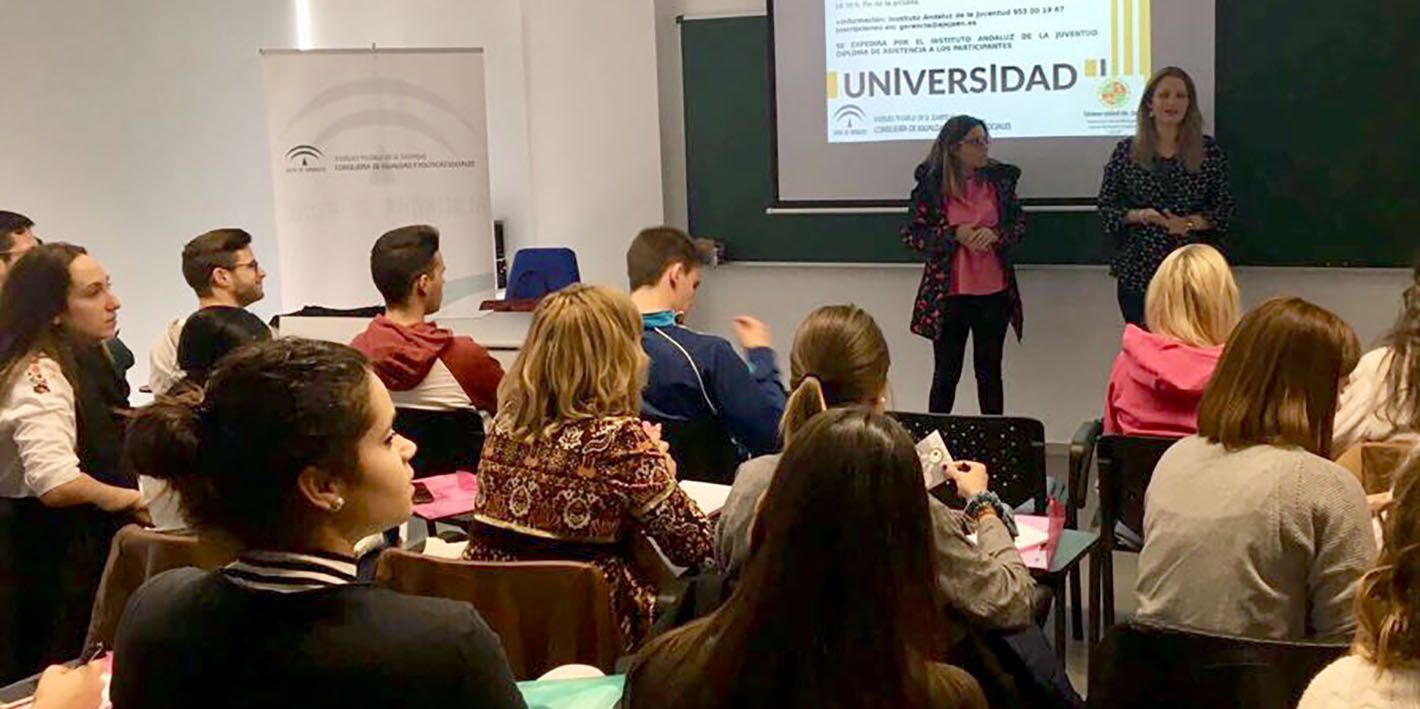Jornada de emprendimiento para jóvenes universitarios en el Campus de Linares