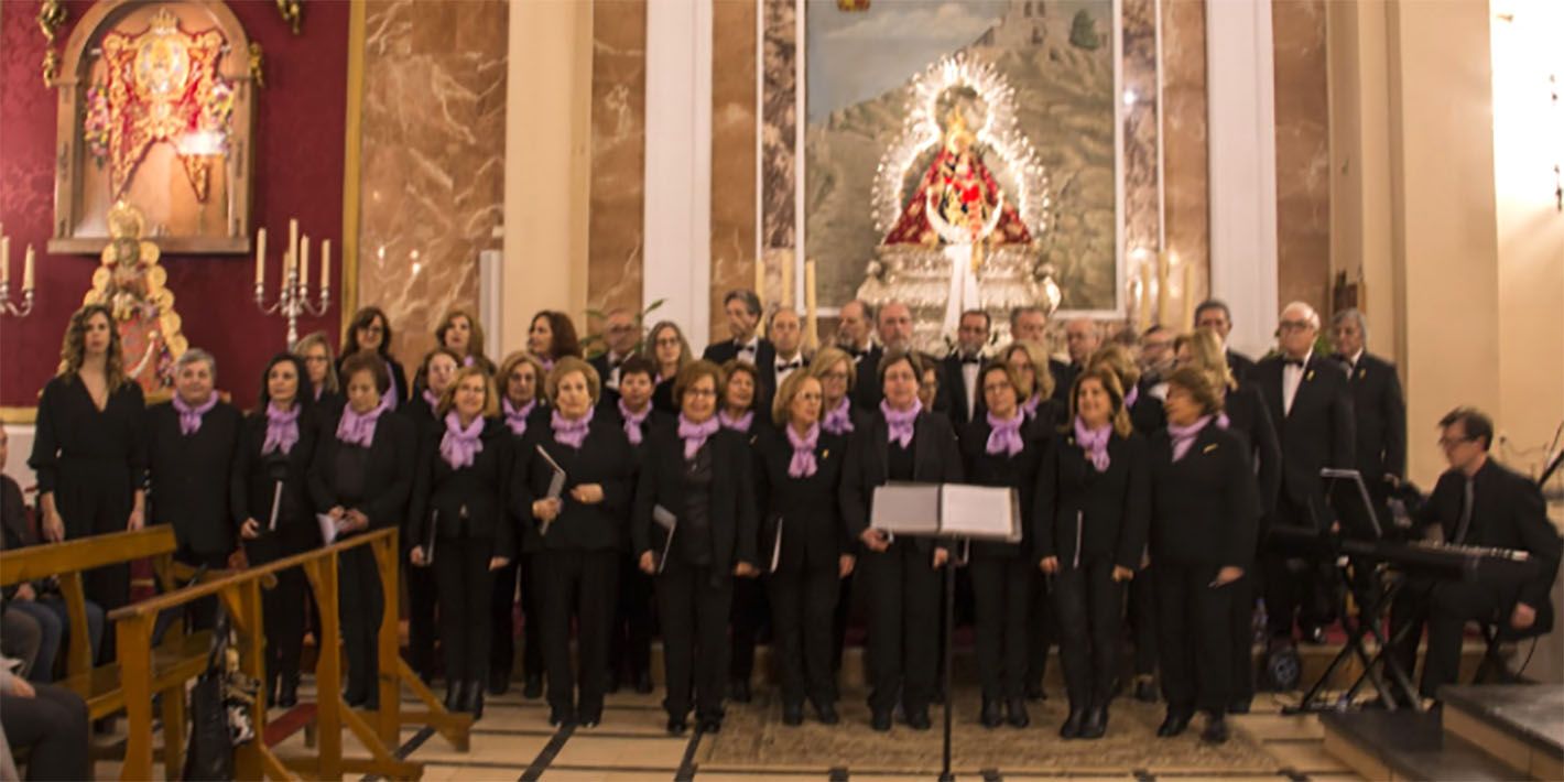 La Coral Andrés Segovia interpretó el ‘Stabat Mater’