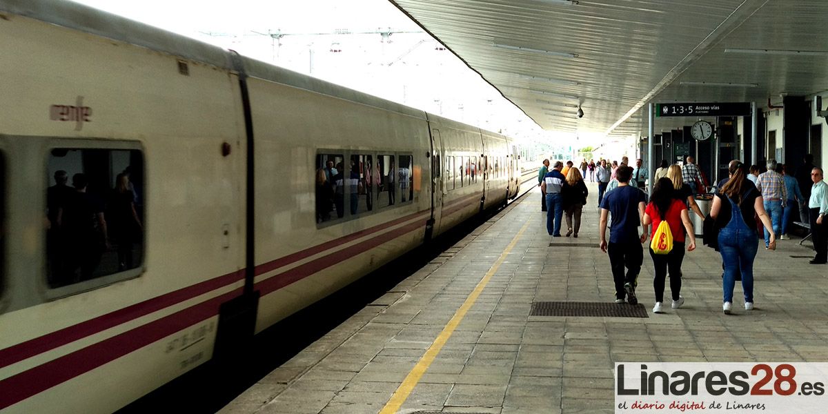 El PSOE asegura que está trabajando para que la Estación de Linares-Baeza recupere su importancia