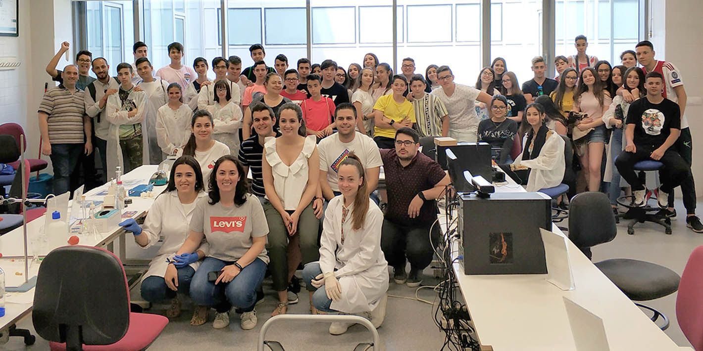 1.435 estudiantes de Secundaria han pasado este curso por los Talleres de Ingeniería de la EPS de Linares