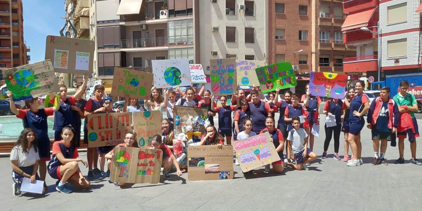 El movimiento ‘School Strike for Climate’ llega a Linares