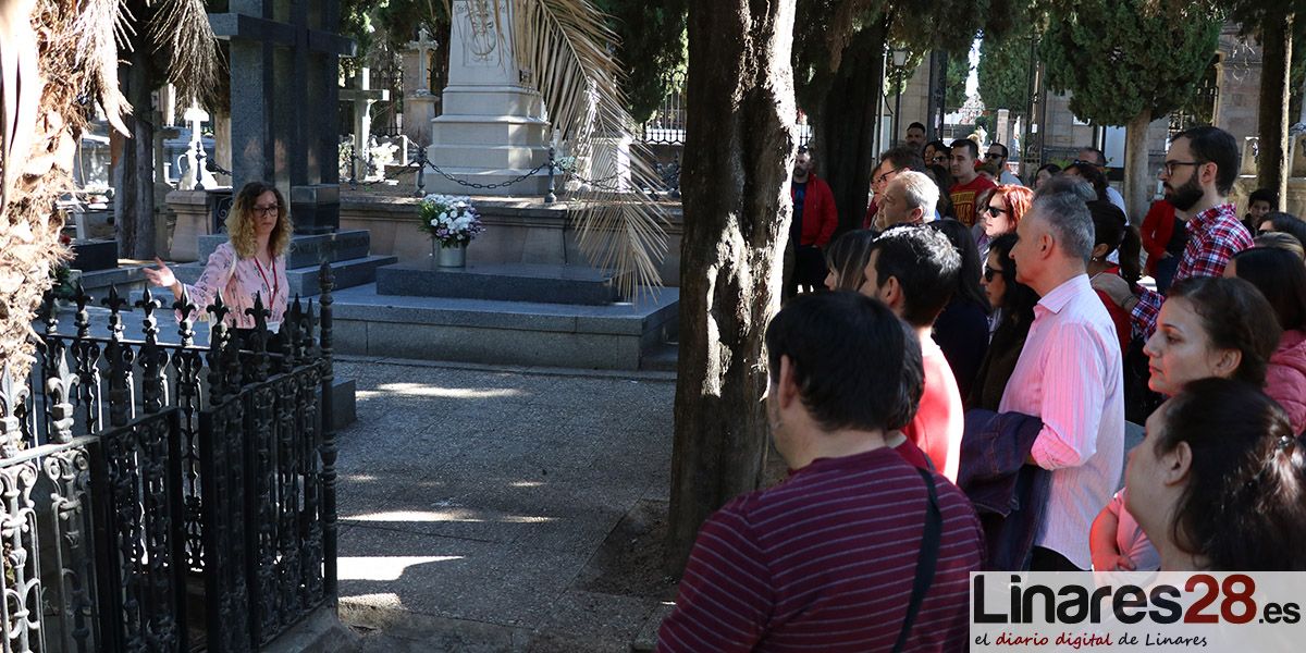 Visitas para descubrir el romanticismo de los cementerios de Linares