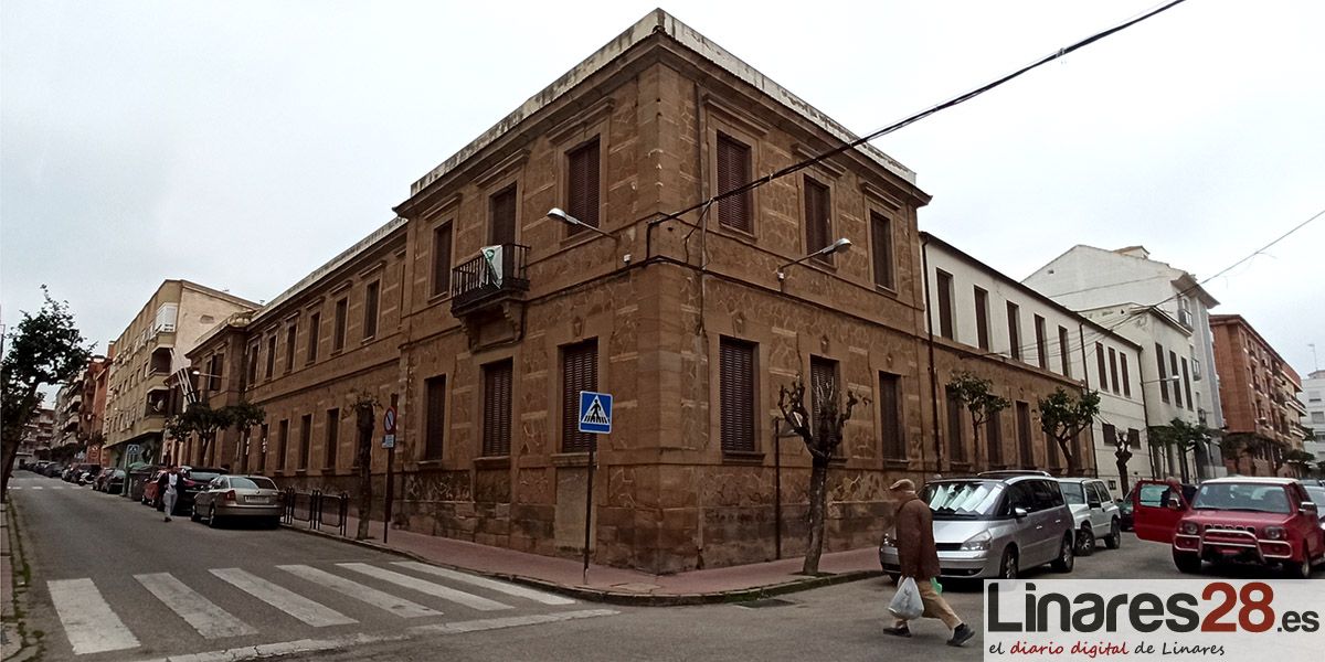 Malestar en el AMPA del IES Santa Engracia de Linares por nuevos retrasos en la gestión del traslado