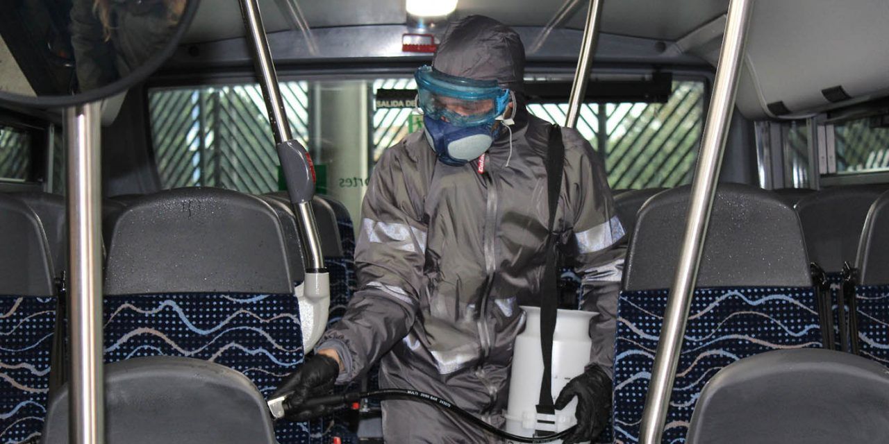 CRISIS CORONAVIRUS | La Consejería de Fomento ha implantado medidas especiales de limpieza e higiene en autobuses