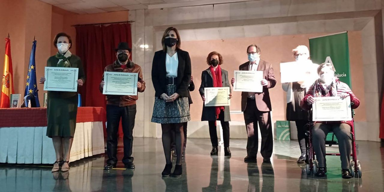 Igualdad premia la capacidad de superación y la amplia creatividad de las personas mayores