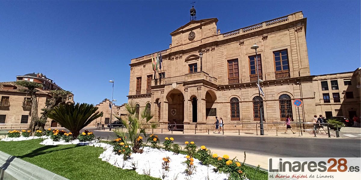 Avanzan los procesos selectivos de personal del Ayuntamiento de Linares